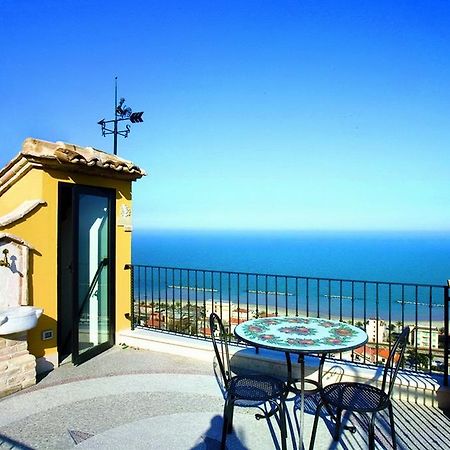 B&B La Torretta Sul Borgo Grottammare Extérieur photo