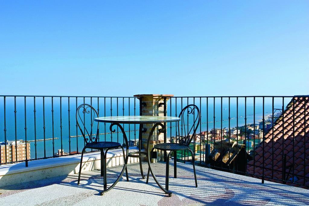 B&B La Torretta Sul Borgo Grottammare Extérieur photo