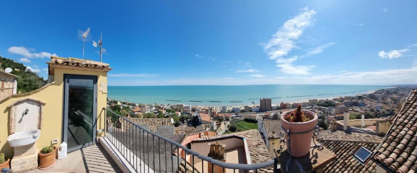 B&B La Torretta Sul Borgo Grottammare Extérieur photo