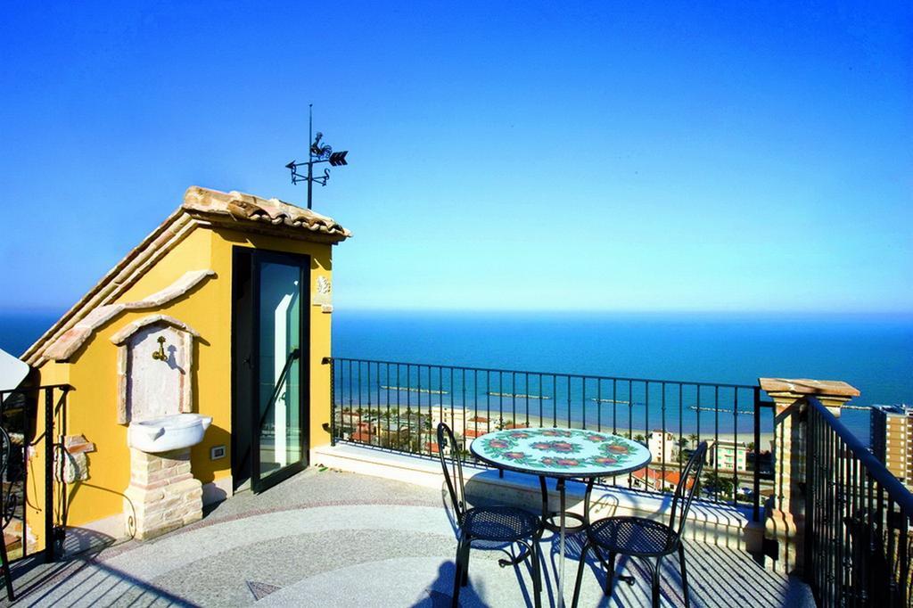 B&B La Torretta Sul Borgo Grottammare Extérieur photo